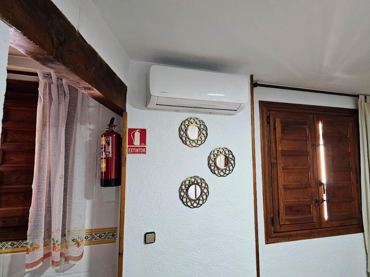 Apartamentos Asador De La Plaza Vieja Cazorla Extérieur photo