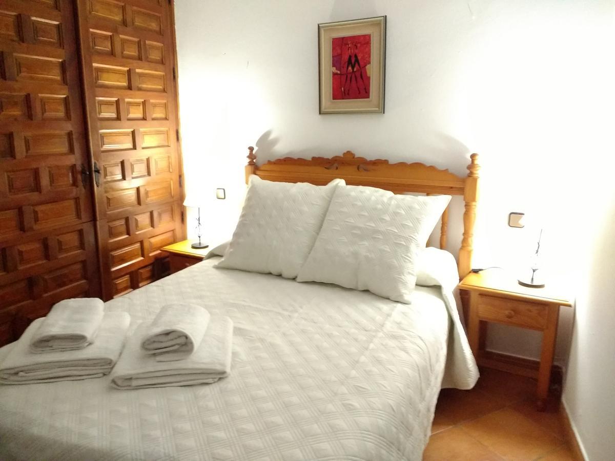 Apartamentos Asador De La Plaza Vieja Cazorla Extérieur photo